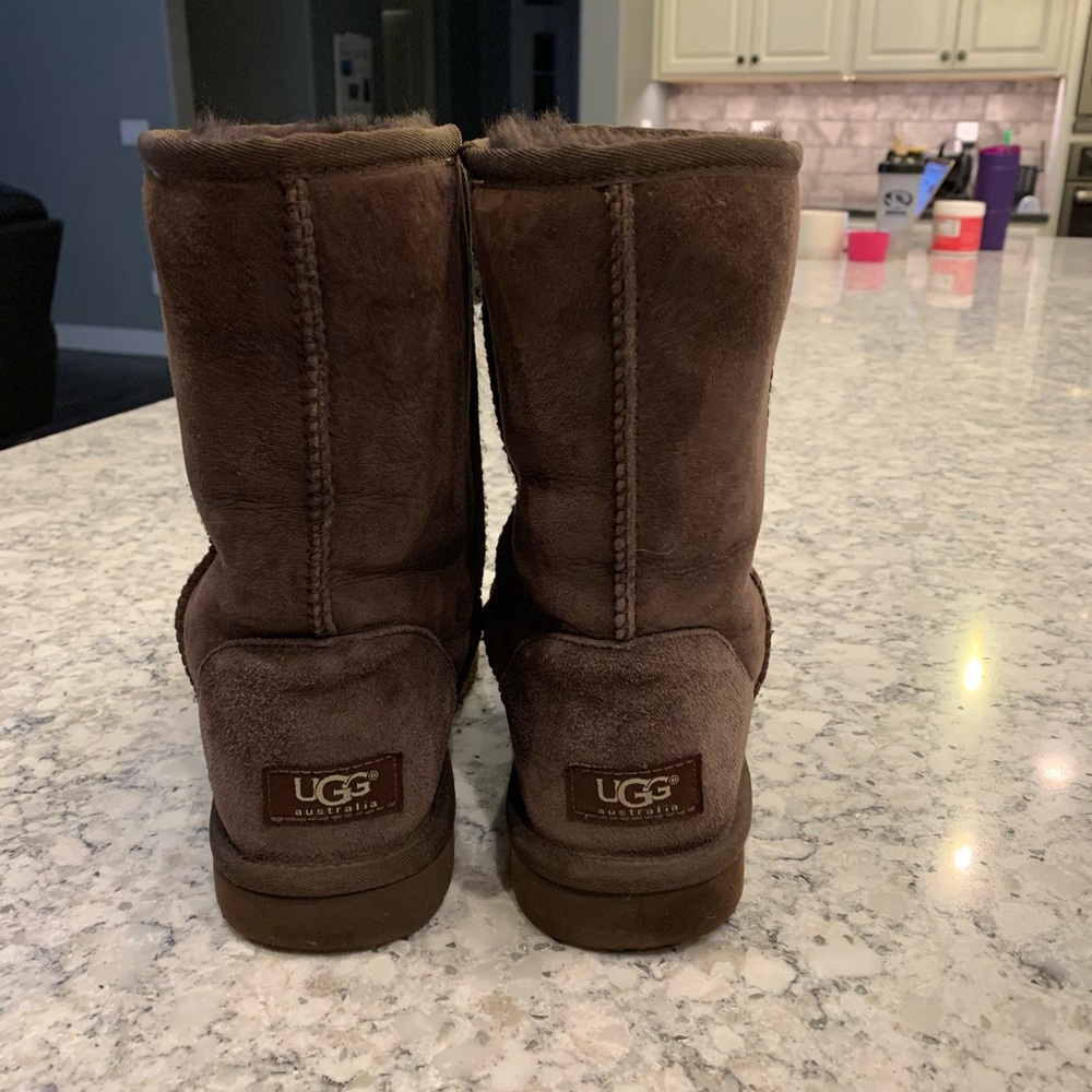UGG Classic Short Boot